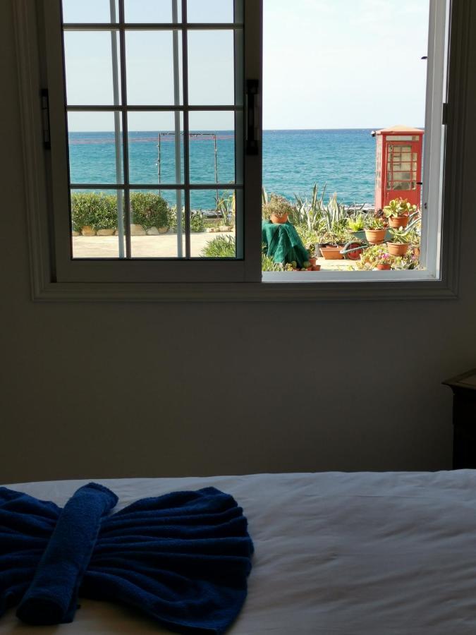 Anastasia Apartment Agia Marina  Ngoại thất bức ảnh
