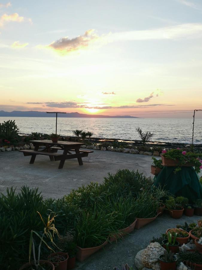 Anastasia Apartment Agia Marina  Ngoại thất bức ảnh